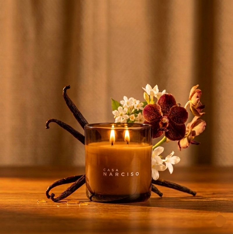 VELA AROMATICA CON AROMA DE ALTA PERFUMERÍA , CERA DE SOYA , VIDRIO SOPLADO ARTESANAL, CON CAJA DE REGALO, LIBRE DE TOXICOS